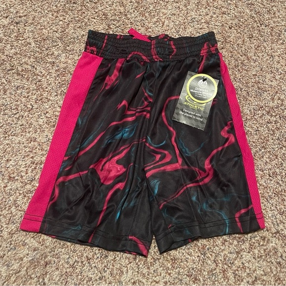 Boys Athletic Shorts size Xs (4-5) - Picture 1 of 1